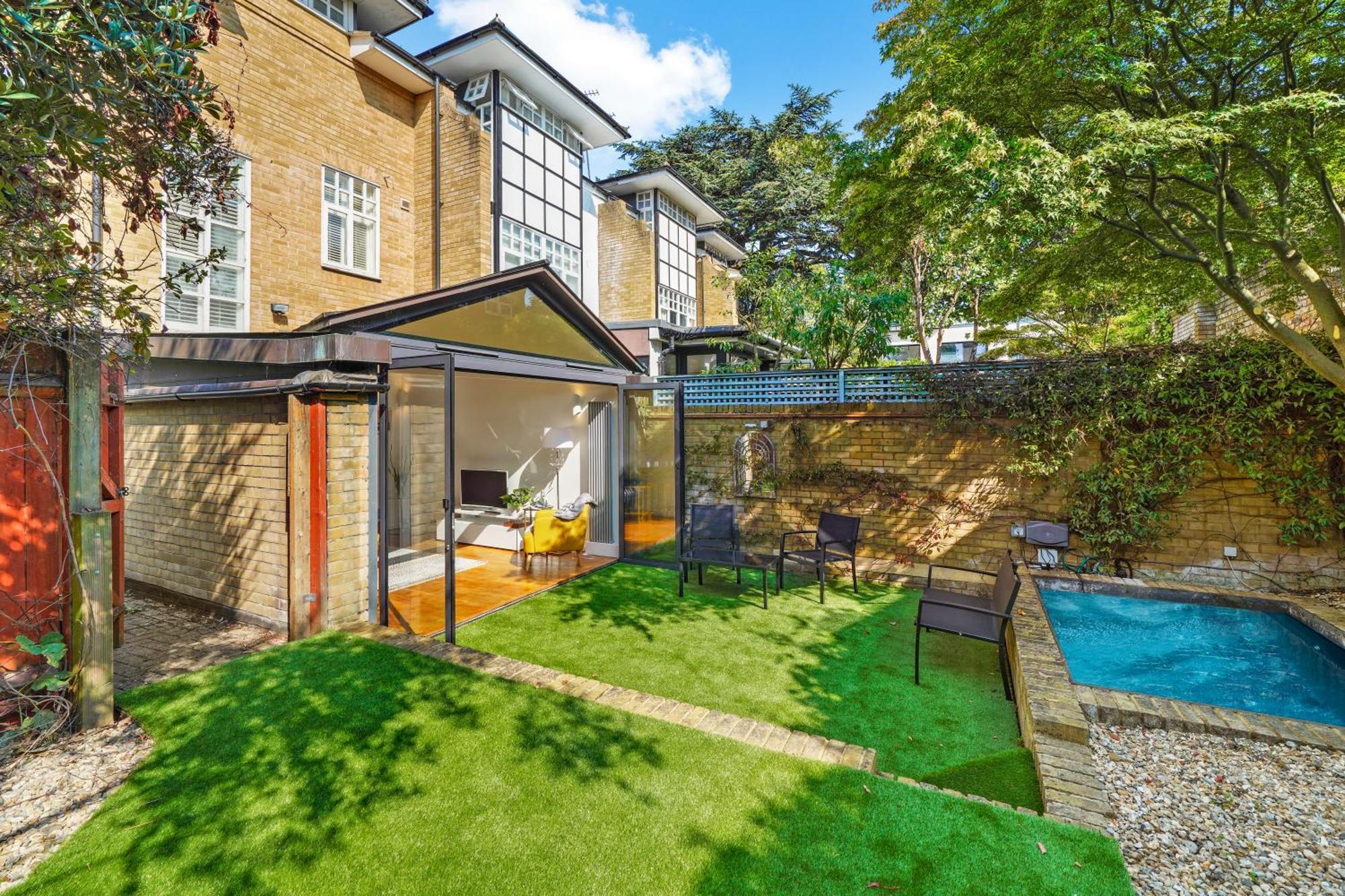 3 Bedroom Mews Home - Clapham Common - Free Private Parking - Sleeps 5 - Newly Refurbished - Sweetpea & Pillow Properties London Ngoại thất bức ảnh
